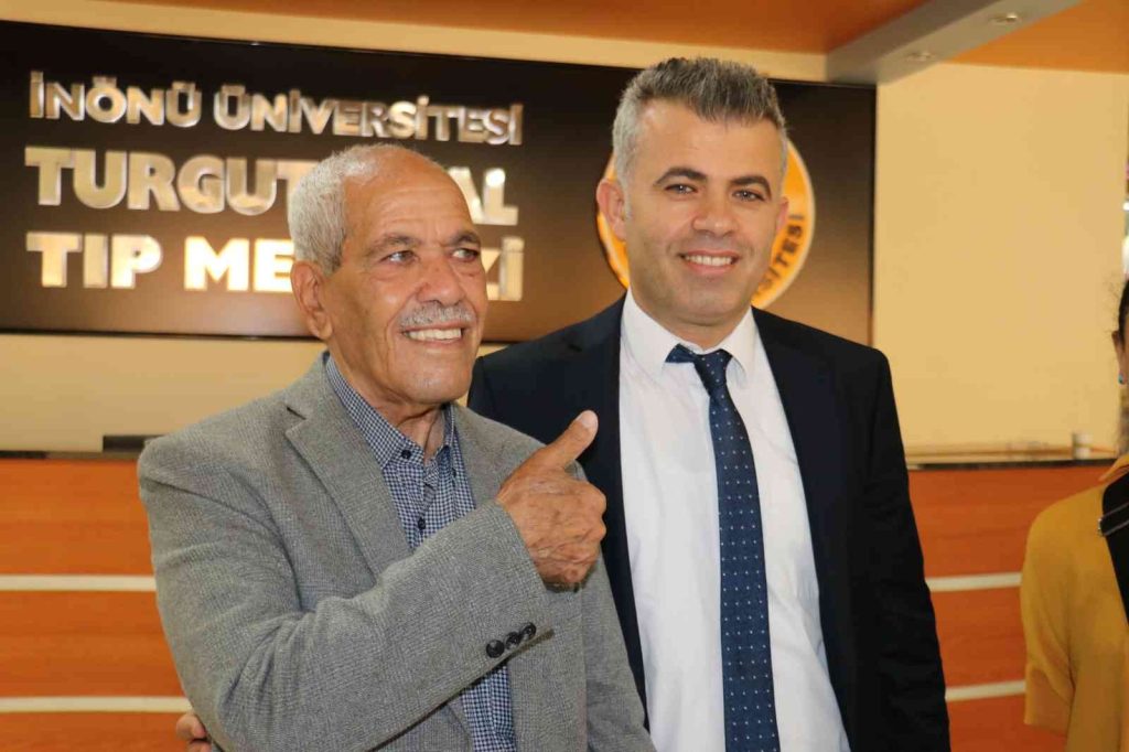 Dünyanın en yaşlı karaciğer nakil hastası Malatya’da sağlığına kavuştu