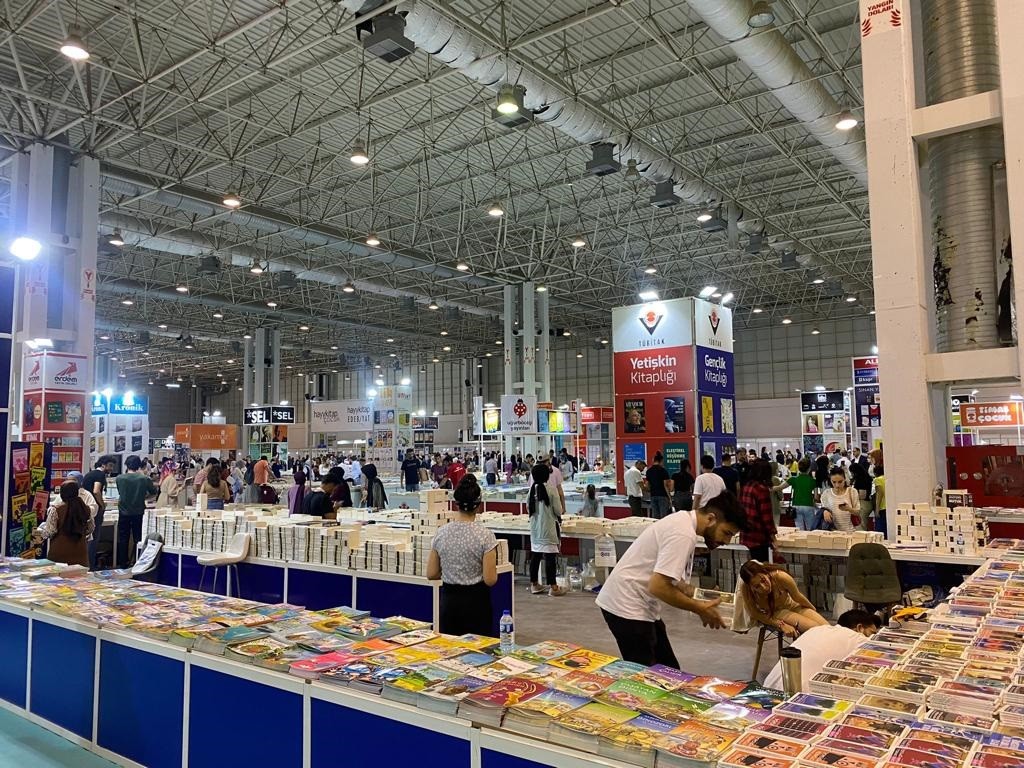 Gaziantep Kitap fuarı yaklaşık 633 bin kişiyi ağırladı