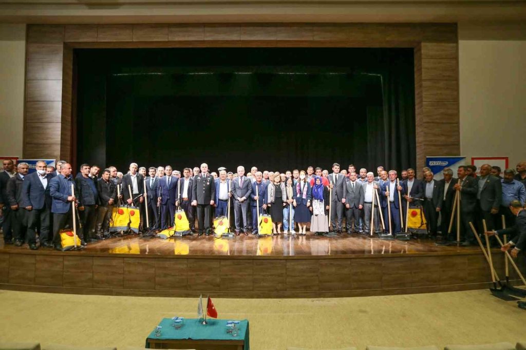 Gaziantep’te 180 orman köyüne yangınla mücadele ekipman desteği