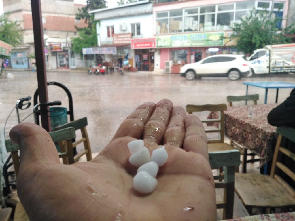 Gaziantep’te dolu yağışı etkili oldu
