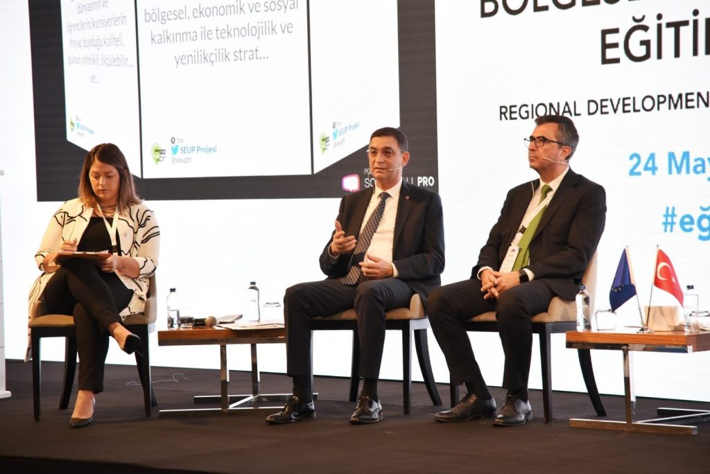 GSO Başkanı Ünverdi: “Yeşil dönüşüm ve dijitalleşme okullarda ders olmalı”