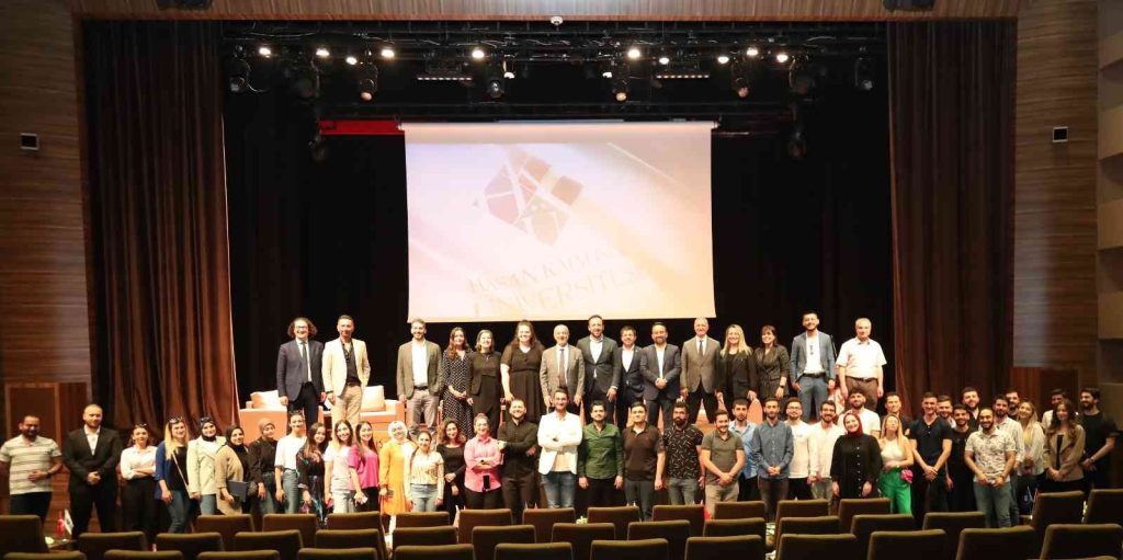 İnşaat sektöründe dijitalleşmenin kodları HKÜ’de masaya yatırıldı