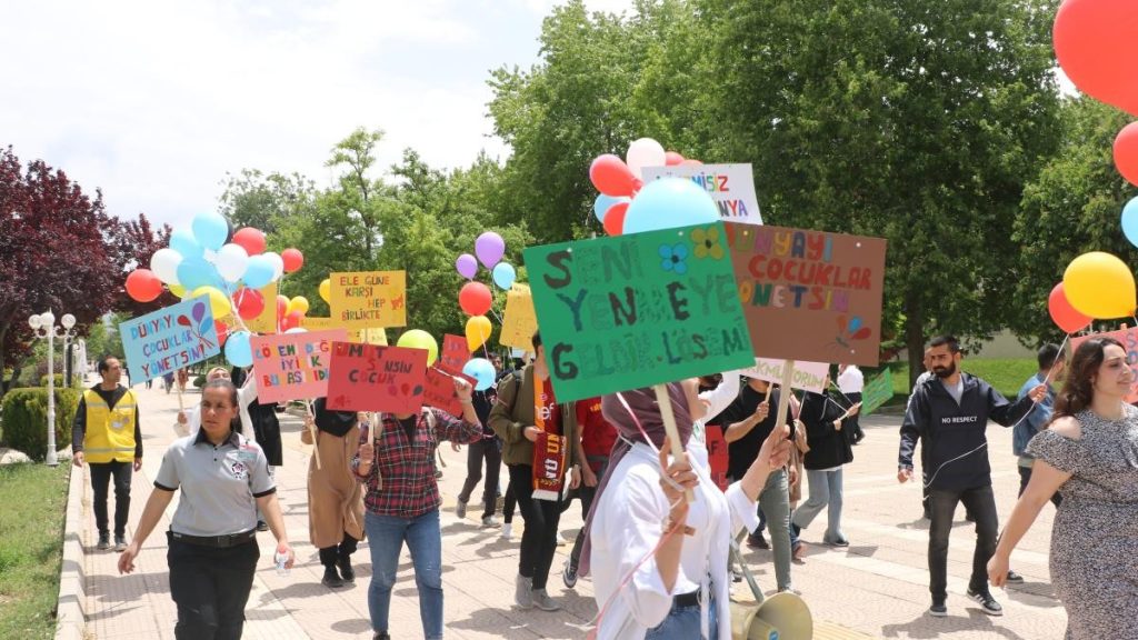 Lösemili çocuklar için “Umuda Yürüyüş”