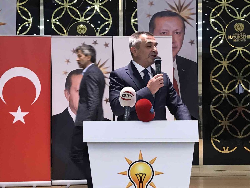 Malatya AK Parti’de bayramlaşma töreni