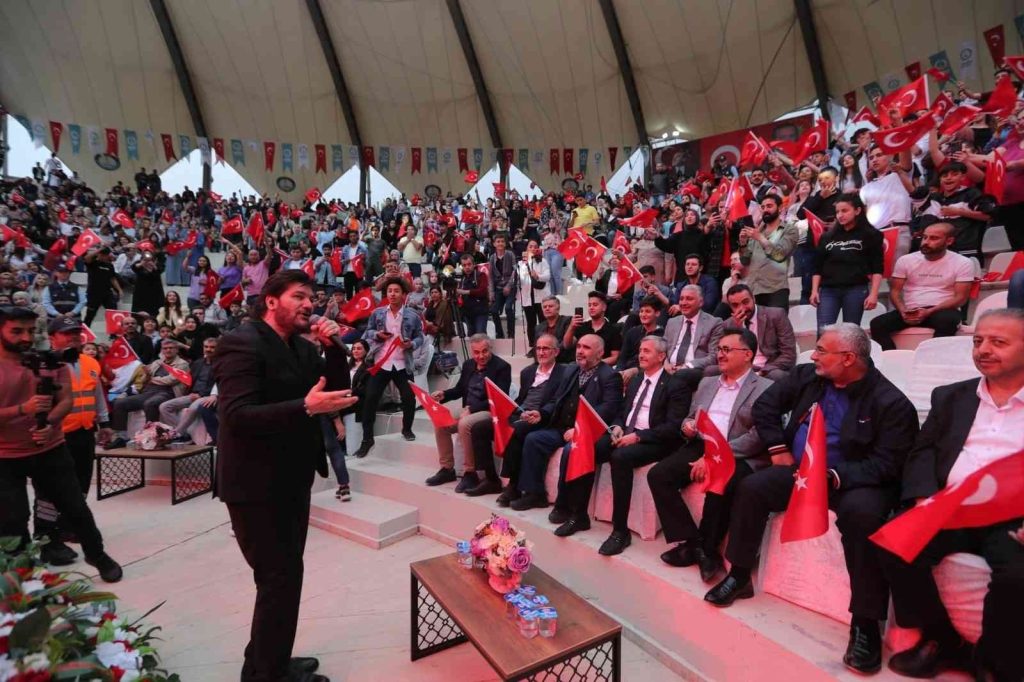 Şahinbey’de Ahmet Şafak rüzgarı