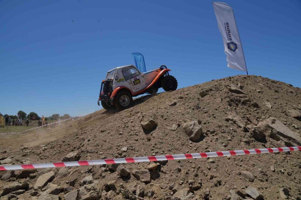 Terörün bittiği Lice’de off-road rüzgarı esti