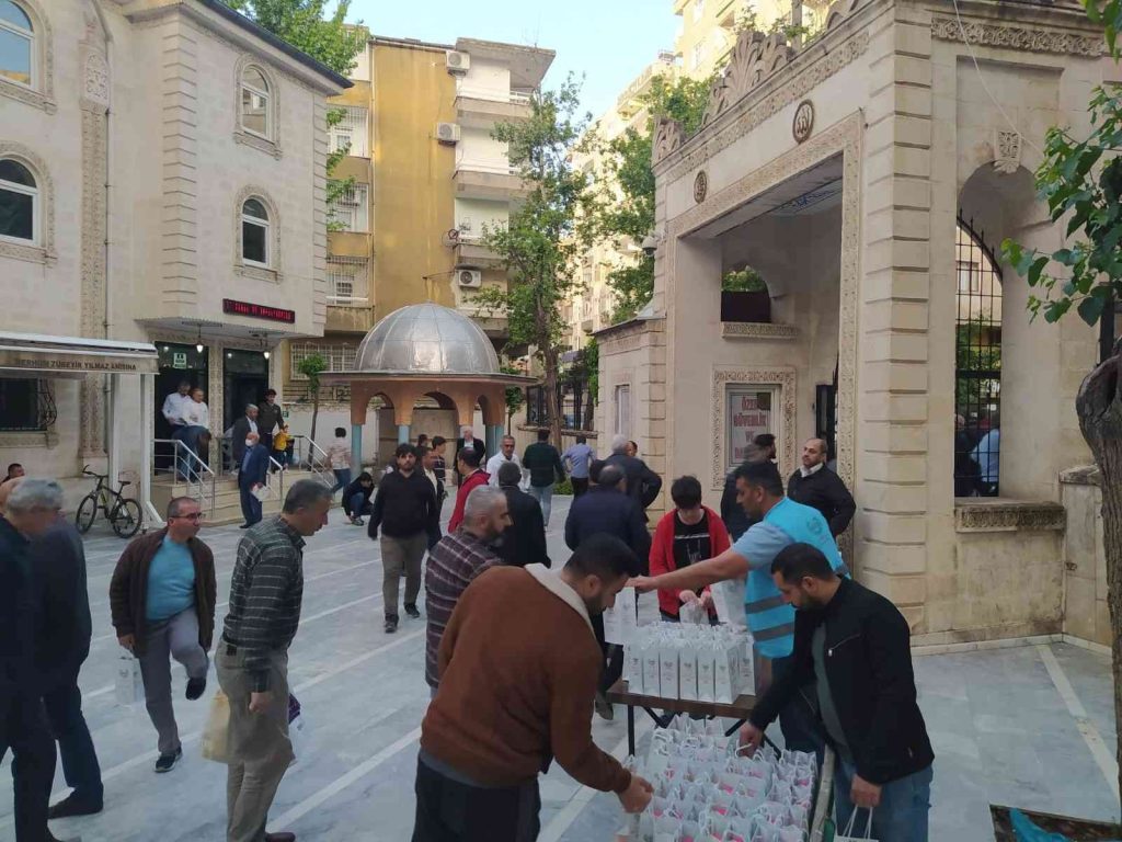 Yenişehir’den bayram sevinci