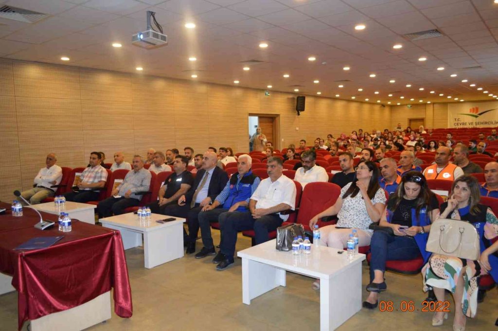 AFAD ’tan Çevre Şehircilik İl Müdürlüğü personeline eğitim
