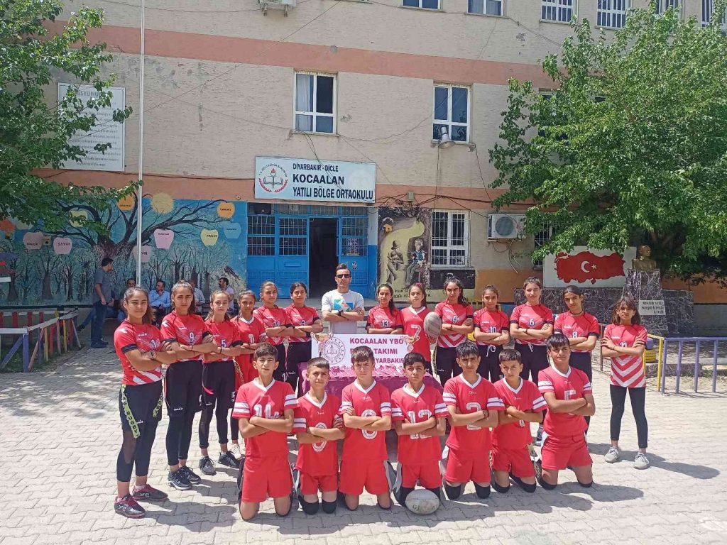 Dicleli gençlerden Tag Ragbi’de büyük başarı