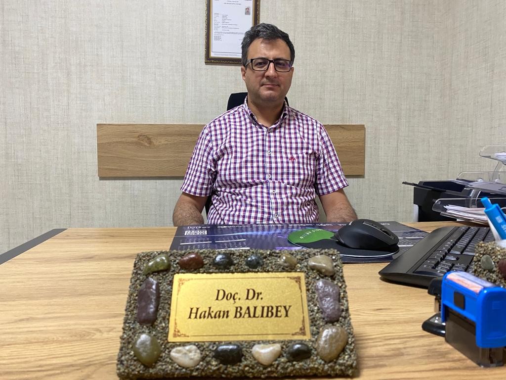 Doç. Dr. Balıbey: “Sınava bilgi olarak iyi hazırlanmak ve zamanı yönetmeyi öğrenmek gerekiyor”