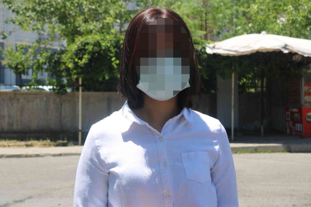 Eski eşle 90’ın üzerinde davalık olan anne, velayeti kendisinde olan çocuklarını istiyor