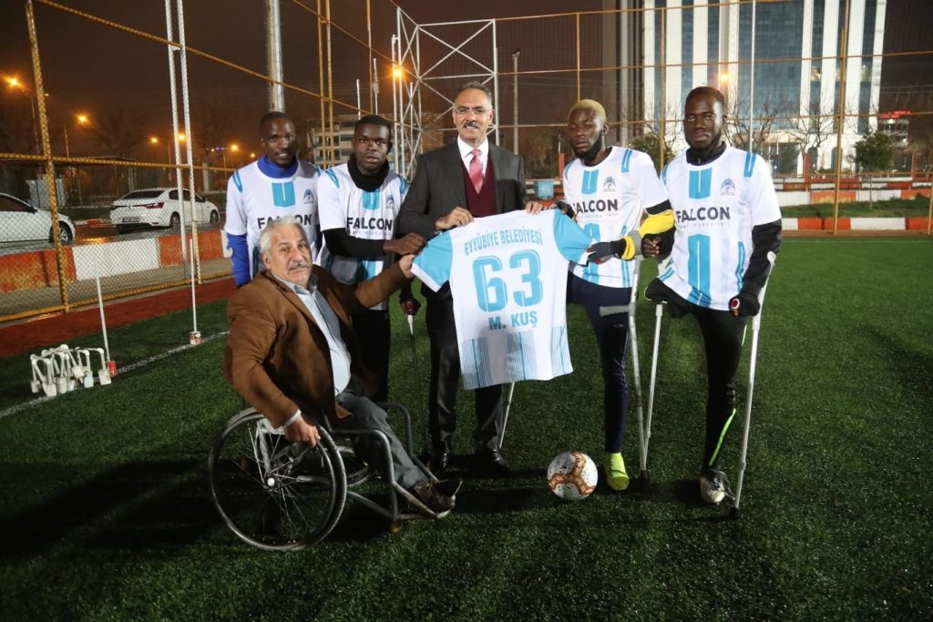 Eyyübiye Belediyespor Süper Lig’de kalmayı başardı