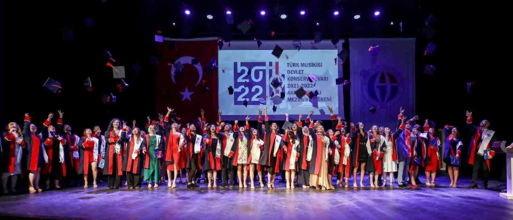 GAÜN konservatuar öğrencileri mezun oldu