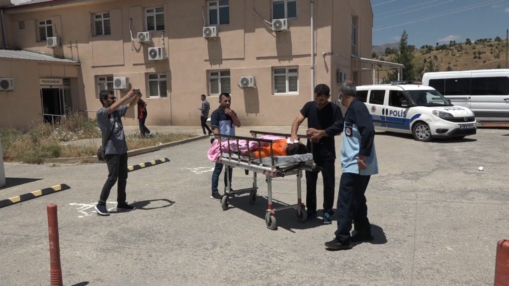 Kulp’ta hastane tatbikatı gerçeği aratmadı