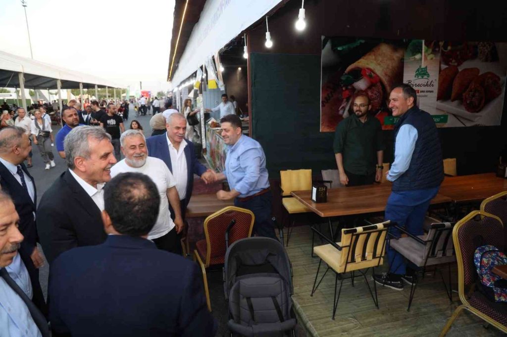 Şanlıurfalılar İstanbul Yenikapı’da buluştu