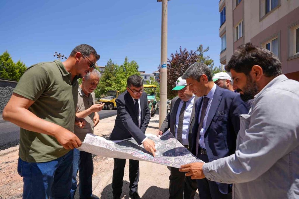 Şehitkamil’de asfalt çalışmaları aralıksız sürüyor