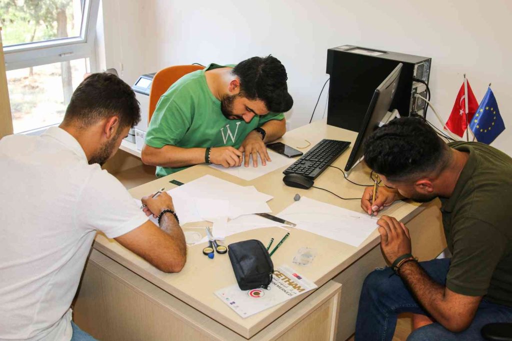 Şehrin ayakkabısı Ideathon ile tasarlandı