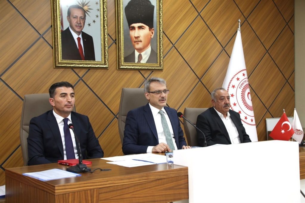 Vali Ekinci: “Bu yıl bizim hizmet yılımız olacak”