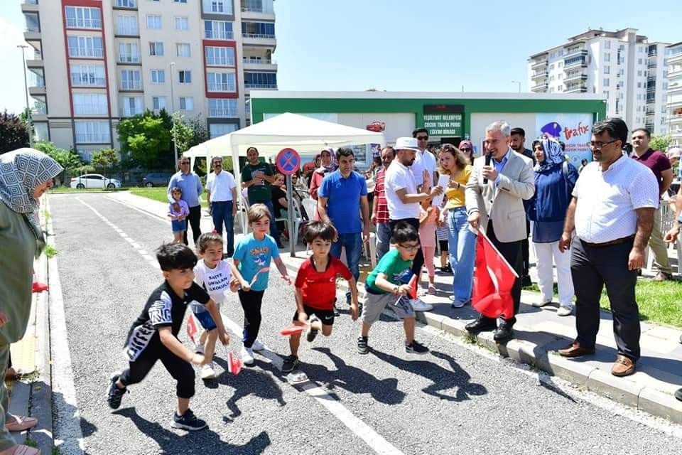 Yeşilyurt’ta ‘minikler yarışıyor’ programına ilgi