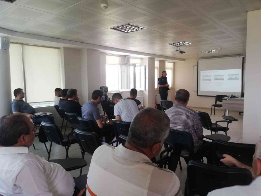 Bingöl’de AFAD’ın eğitimleri devam ediyor