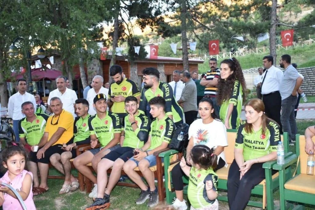 Bisikletçilere kayısı dopingi