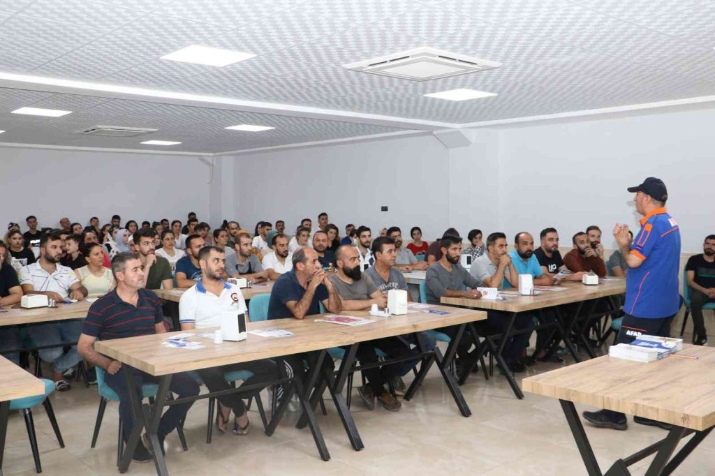 Diyarbakır OSB’de deprem ve yangın eğitimi tatbikatı