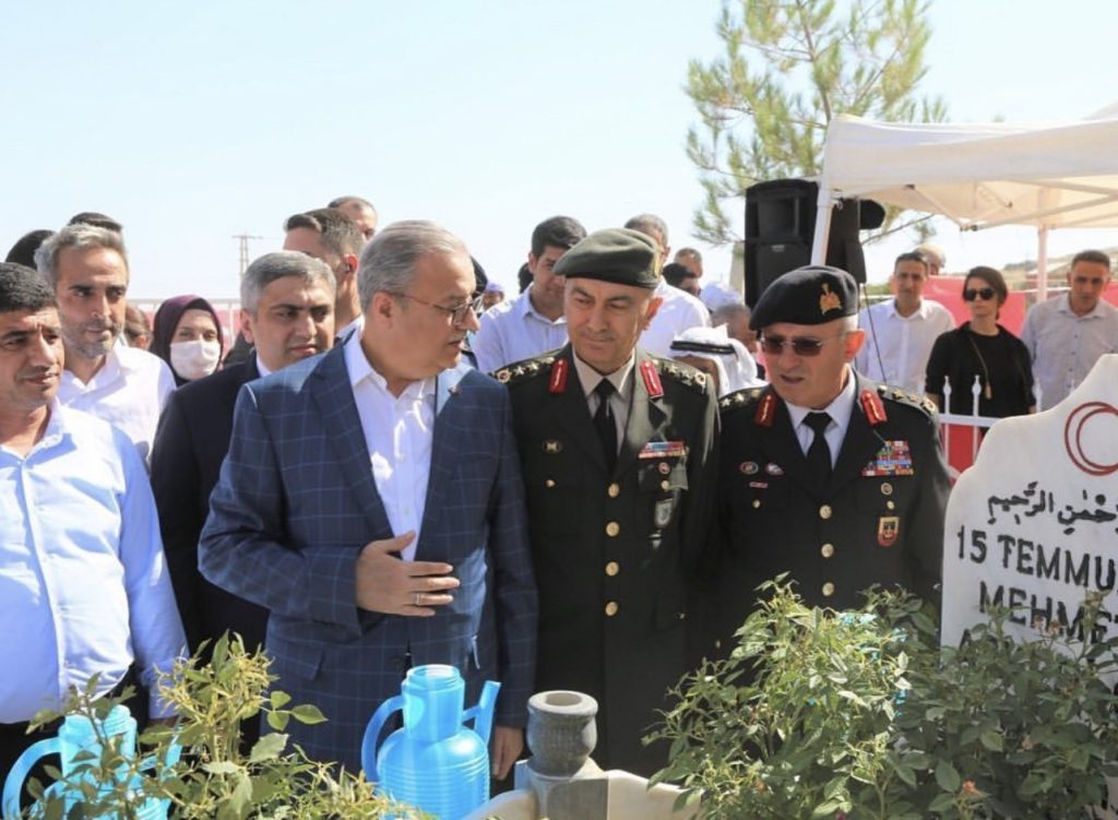 Diyarbakır’da 15 Temmuz şehidi kabri başında anıldı