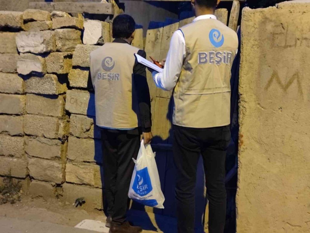 Elazığ’da 526 aileye kurbanlık et dağıtıldı