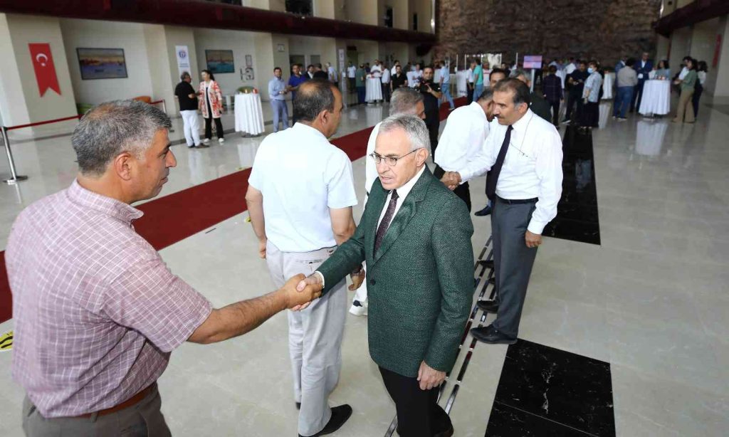 GAÜN ailesi bayramlaşma töreninde bir araya geldi