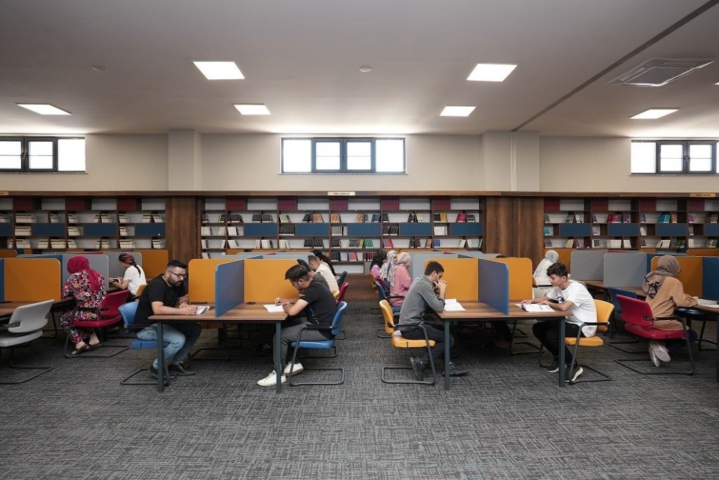 Gençlik kütüphaneleri öğrencilerinden LGS’de önemli başarı