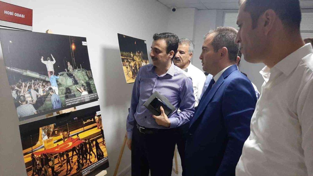 İHA’dan 15 Temmuz Destanı Fotoğraf Sergisi