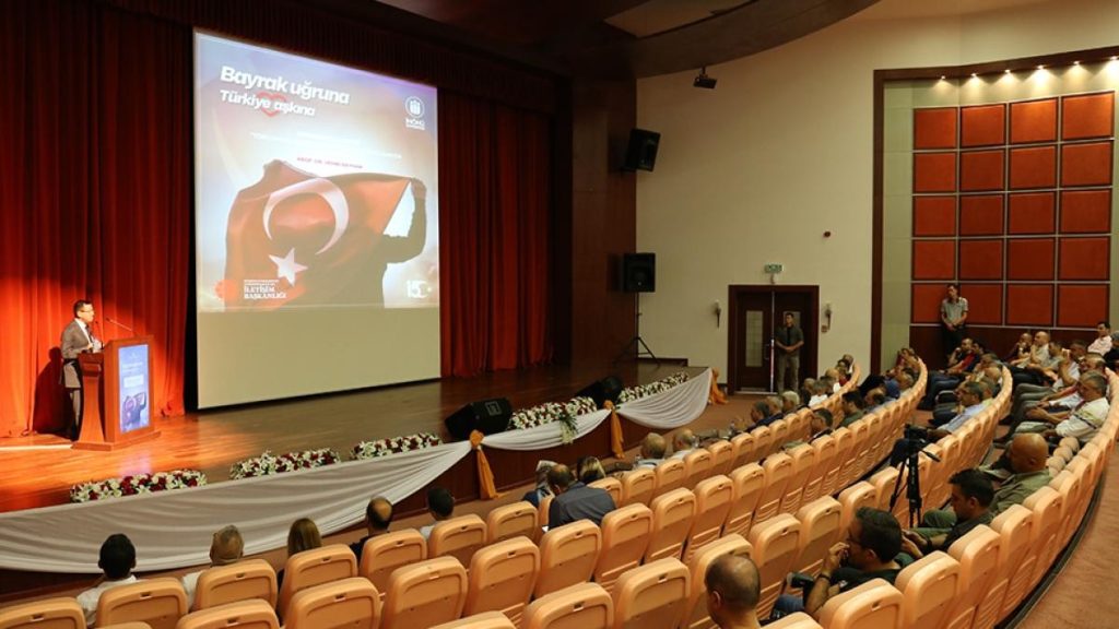 İnönü Üniversitesi’nde 15 temmuz konferansı