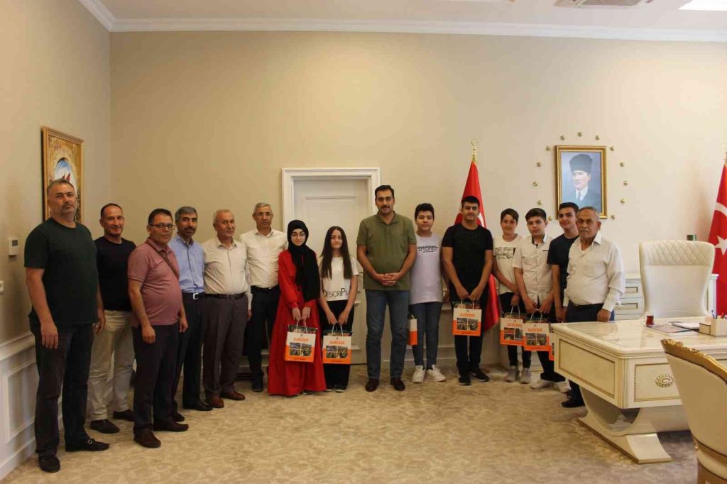 LGS’de dereceye girenlere hediye