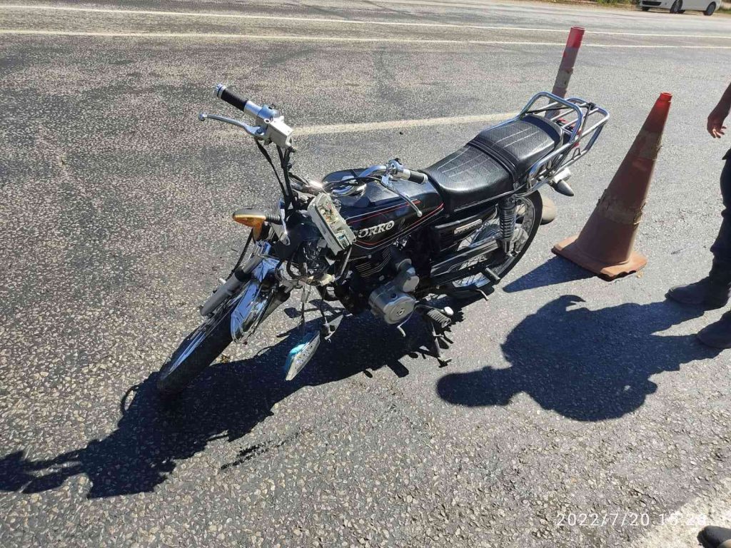 Motosikletin çarptığı çocuk ağır yaralandı