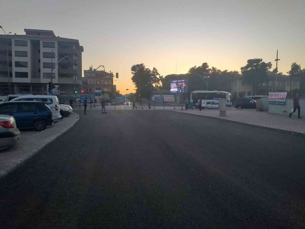 Şahinbey’de asfalt çalışmaları devam ediyor