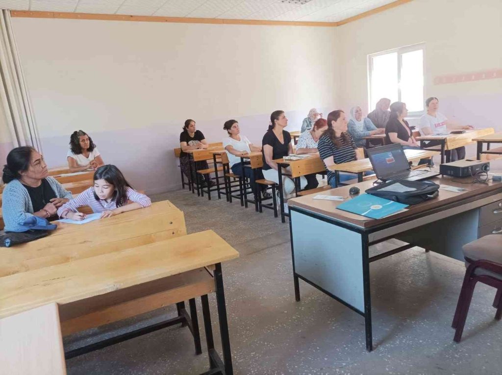 Tunceli’de ’Tarımda Tasarruflu Su Kullanma’ eğitimleri verildi