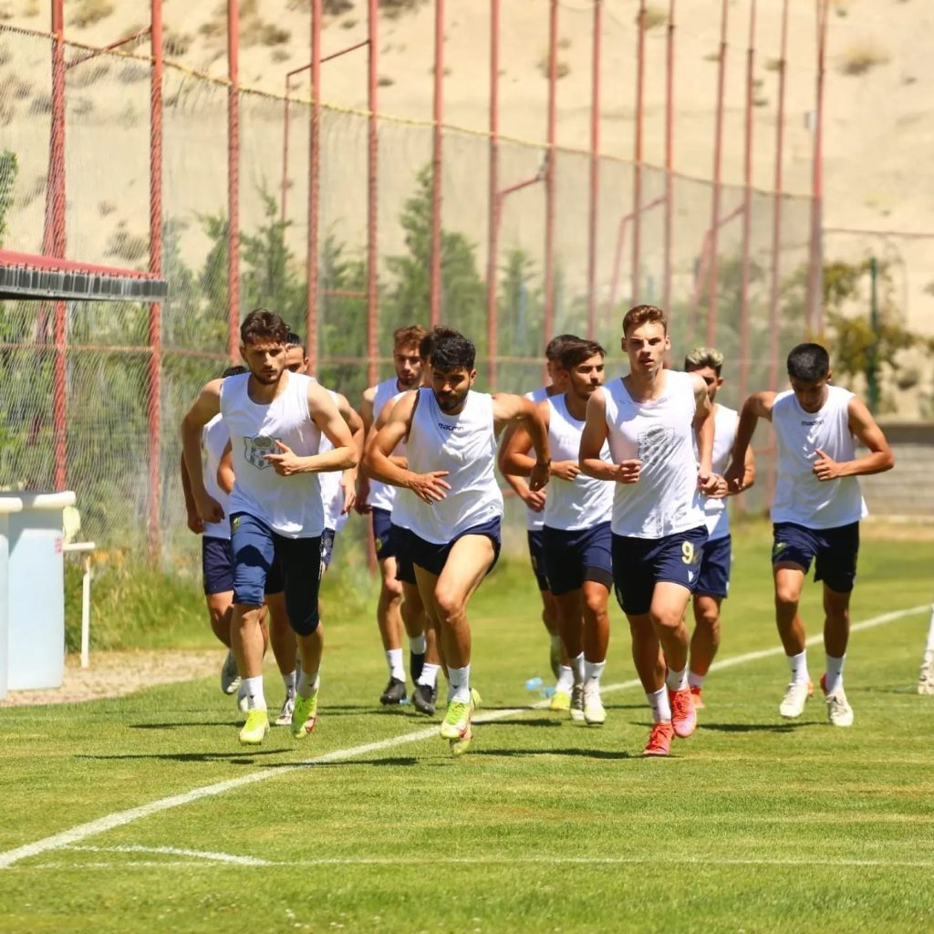 Yeni Malatyaspor’da  hazırlık kampı devam ediyor