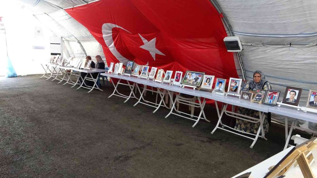 Ailelerin direnişi bin 90’ıncı gününde