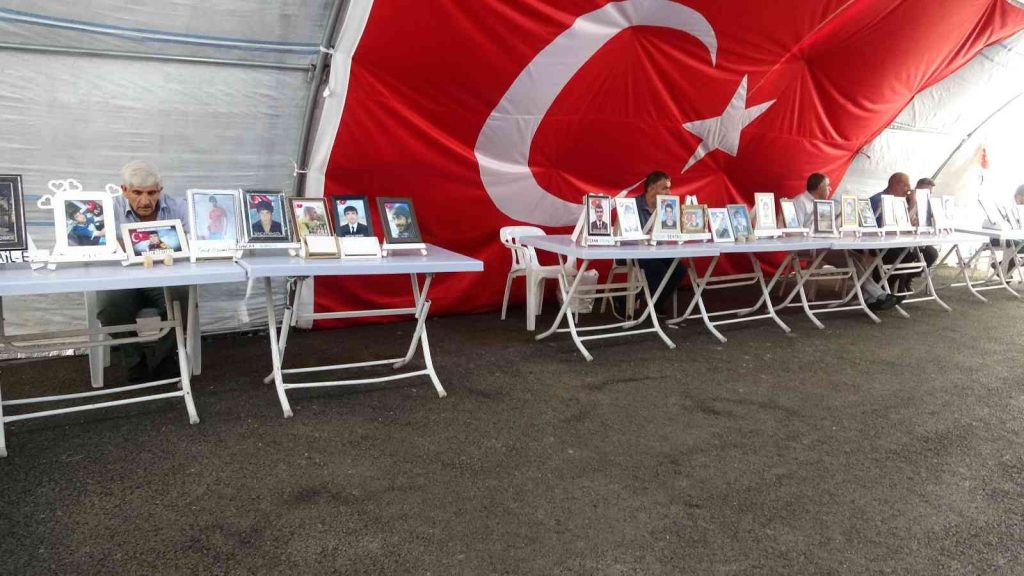 Ailelerin direnişi bin 94’üncü gününde