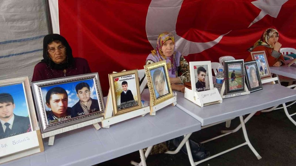 Ailelerin evlat nöbeti bin 72’nci gününde