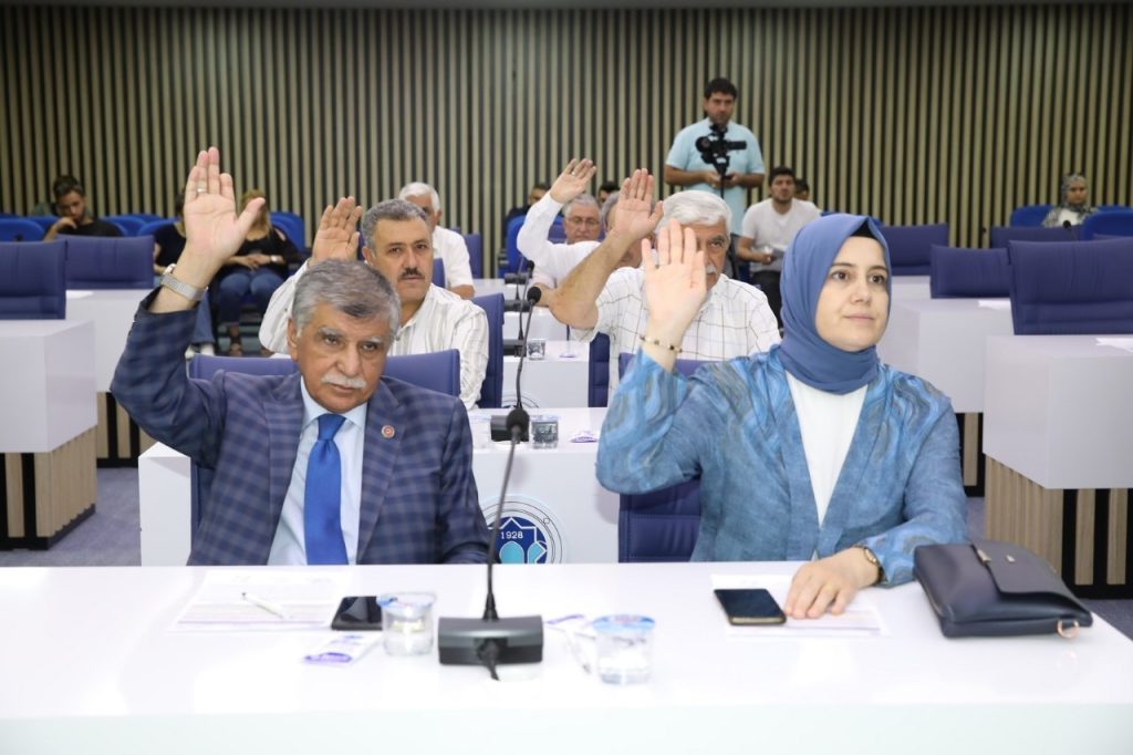 Belediye binası okul binasına tahsis edildi