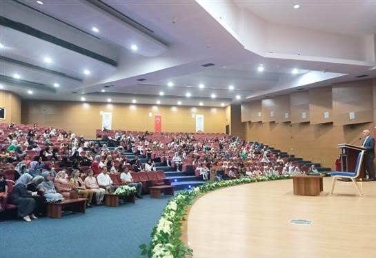 Bingöl’de yaz Kur’an kursları sona erdi