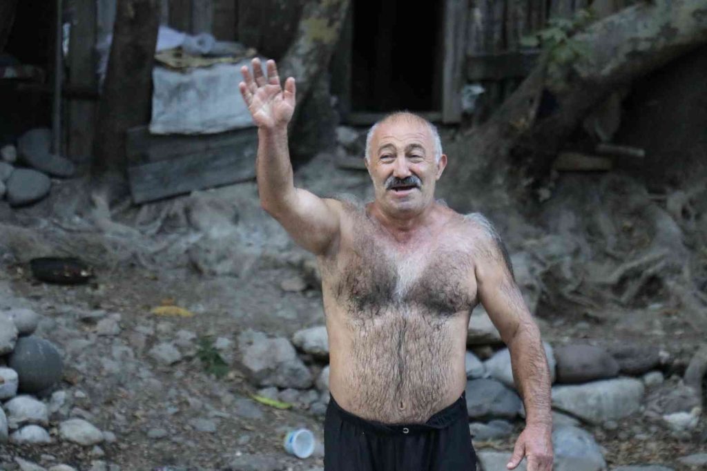 Bu da cümbüşlü klarnetli Tarzan