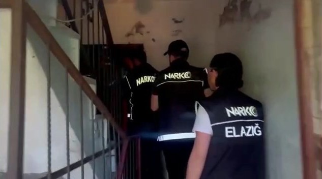 Elazığ’da uyuşturucu tacirlerine operasyon: 10 gözaltı