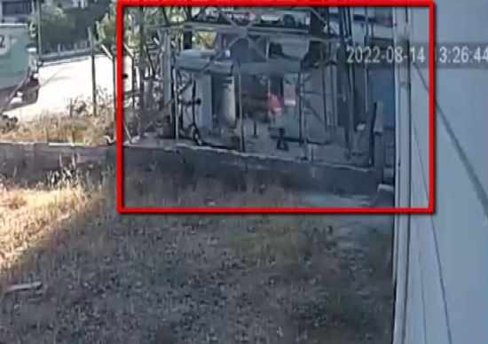 İşçi yeleği giyerek baz istasyonundan 190 bin liralık hırsızlık yaptılar