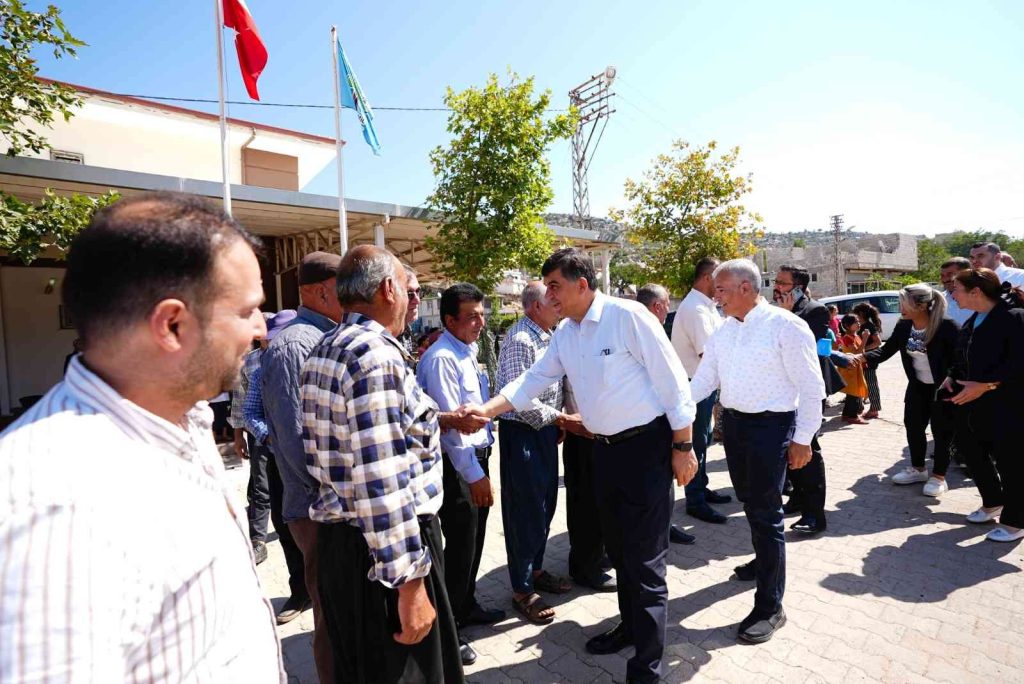 Kırsal mahallelerdeki vatandaşlardan Fadıloğlu’na övgü