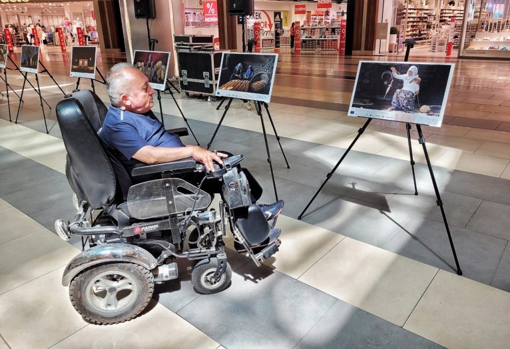 Kültürel değerler fotoğraflar yoluyla tanıtılıyor