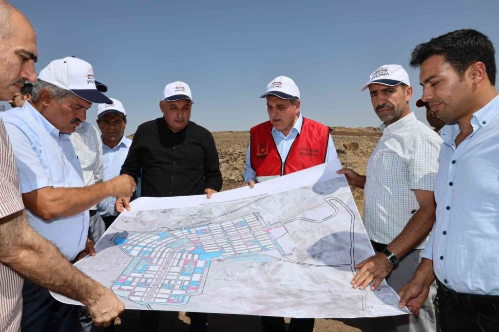 Şanlıurfa’da dar gelirli aileler için 2 bin 500 konut yapılacak