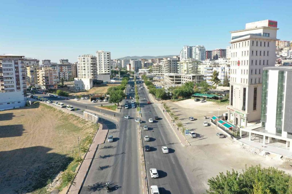 Şanlıurfa’da kavşak çalışmaları sürüyor