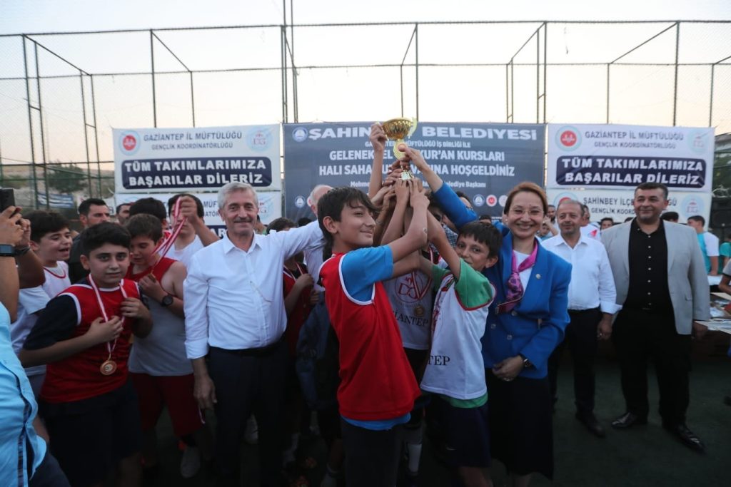 Yaz Kur’an Kursu Futbol turnuvasına 860 öğrenci katıldı